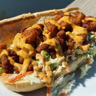 Broken Scallop Po'Boy